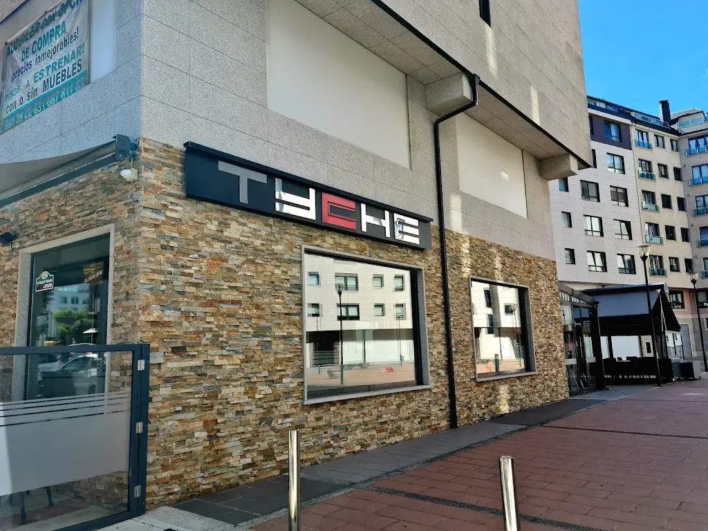 juan carlos Rias Altas_Cafetería Tyche_Narón_recensione