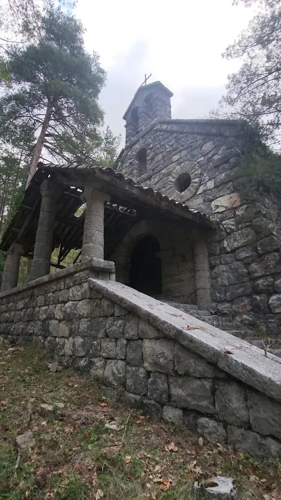 Refugi Quatre Cases_Castellar de nHug_slider_image_2