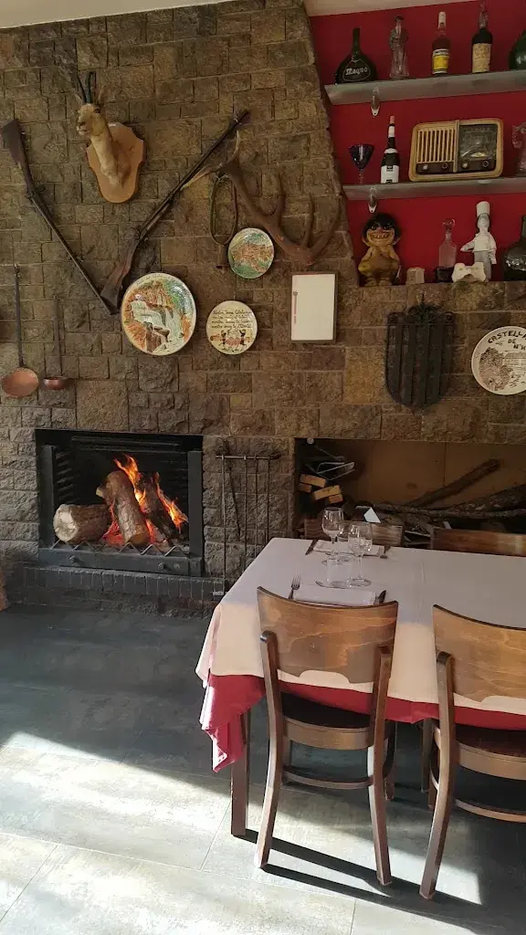 Hostal Les Fonts_Castellar de nHug_slider_image_2