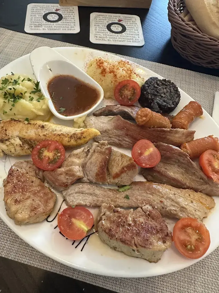 Zachary Reyes_Taberna La Cata_Amés_recensione