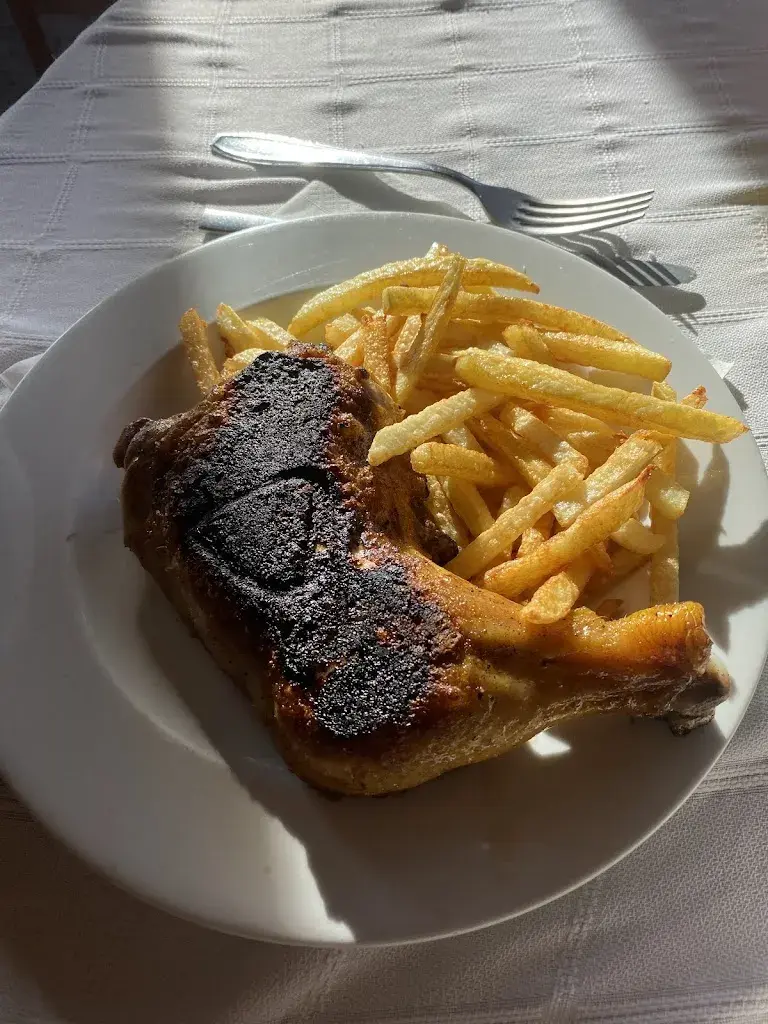 Hostal Alt Llobregat_Castellar de nHug_slider_image_2