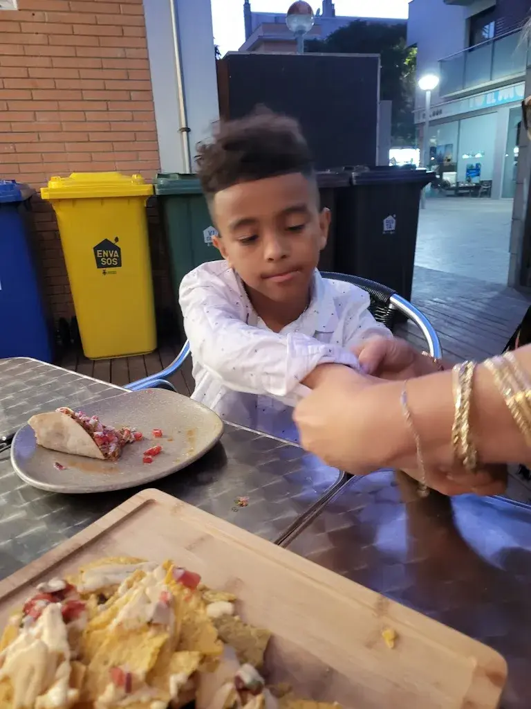 Ivelina Daniel_APOTHEKE CARDEDEU_Cardedeu_review