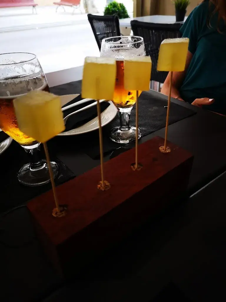 Ruben Colon Bnk_Baena Restaurant | 𝗿𝗲𝘀𝗲𝗿𝘃𝗮 Miércoles a Domingo 11:30h a 13h _Canovelles_recensione