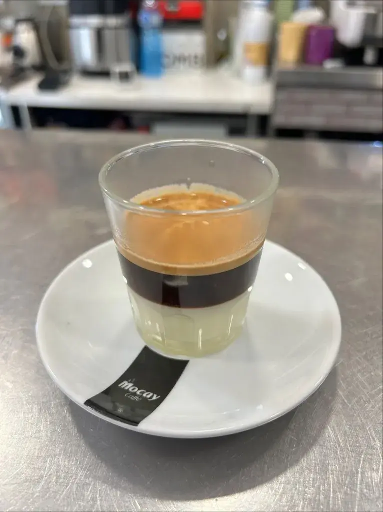 Menu_Bar Industria - Comida Colombiana_Canovelles_image_5