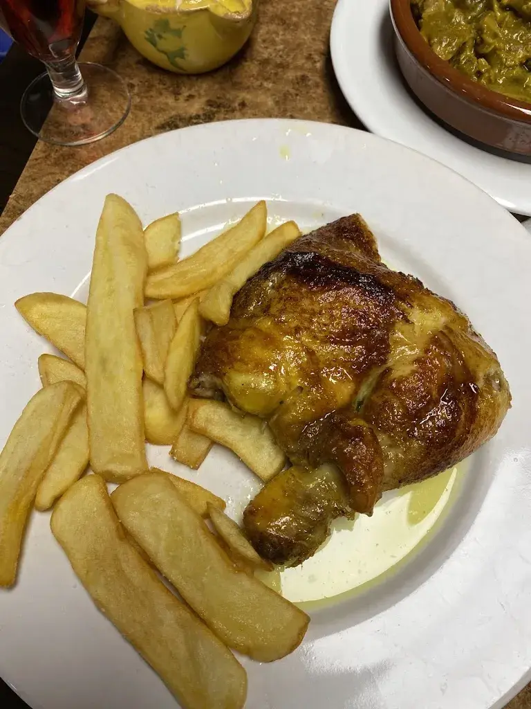 laura masiques_NEW TROPIC II_Canovelles_review