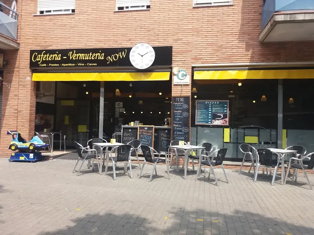 Now Bar restaurant in Canovelles