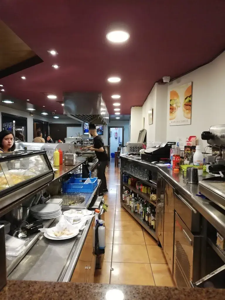 Sílvia Carreras_Frankfurt el Toro Azul_Canovelles_review