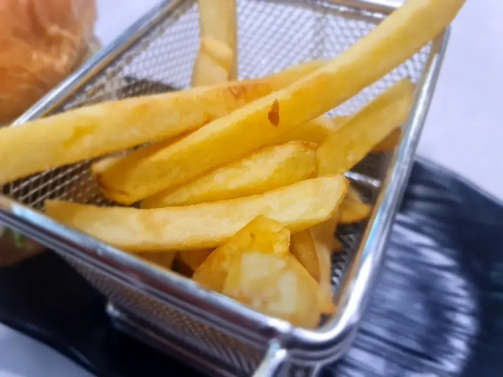 Josué Dueñas_Bar Camp de Futbol Canovelles, Sl_Canovelles_Bewertung