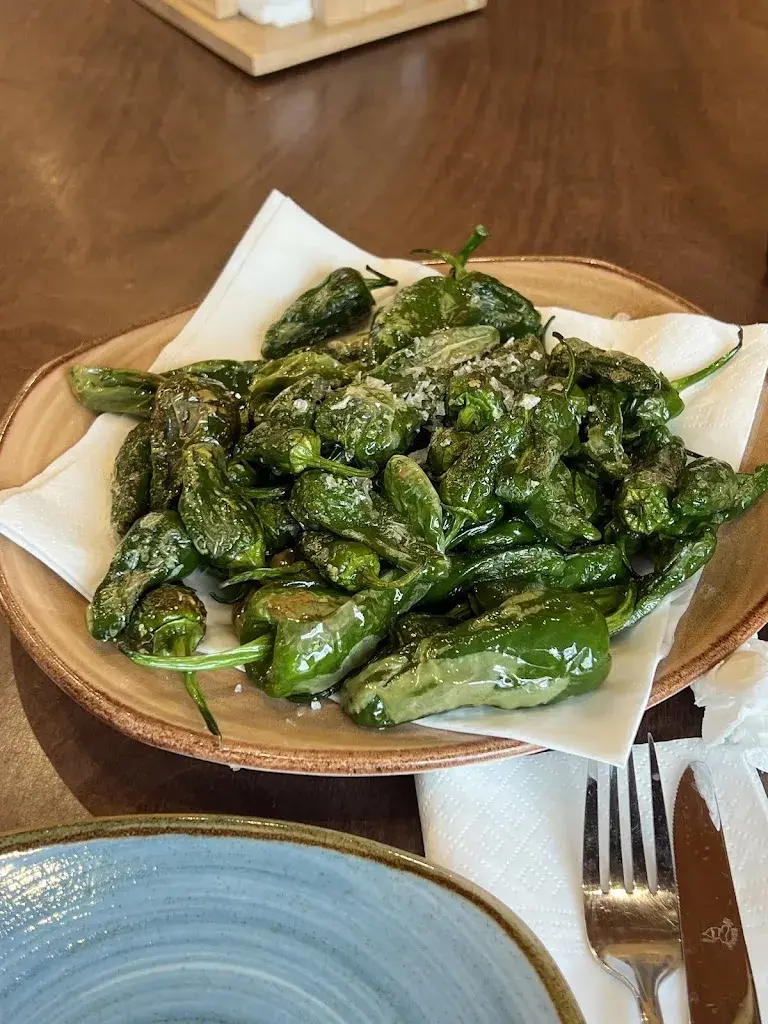 shacra16_Mesón O Malecón_Ortigueira_recensione