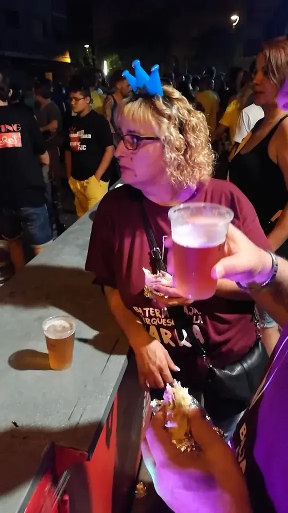 Tabares Bar Musical_Canovelles_slider_image_2