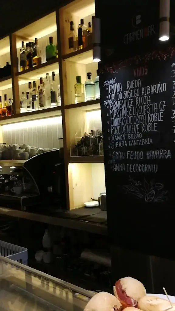 CarmenBar_Carme_slider_image_2