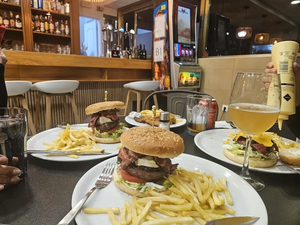 MamaCarmen_Carme_slider_image_2