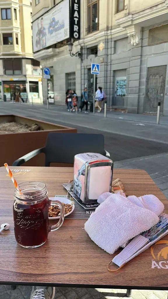 Alexander Torres_Singular de Plaza del Carmen_Carme_review