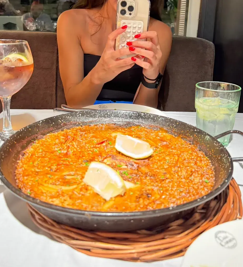 Akmal Kasymov_Casa Carmen Alcalá_Carme_review