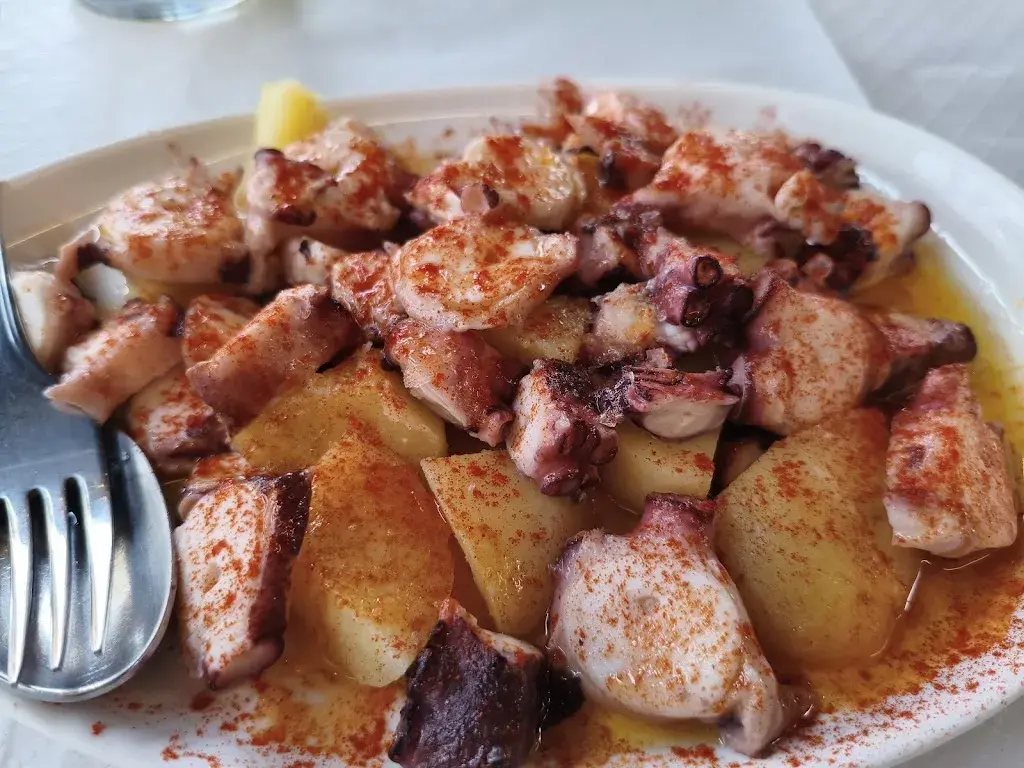 Mesón Río Sor_Ortigueira_slider_image_3