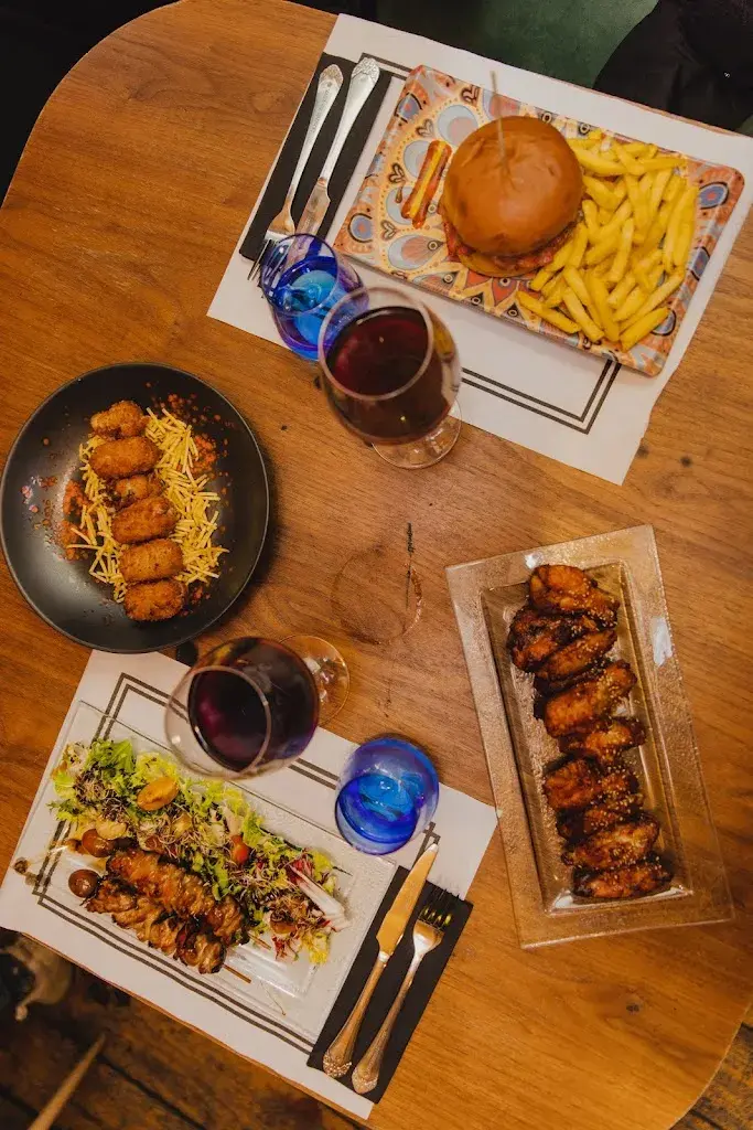 Menu_El Canalla - Irish Pub & Sports Bar_Carme_image_8