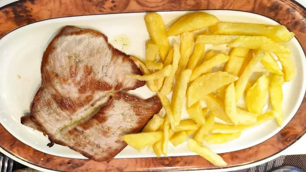 Bar restaurante La Cuchara de Carmen_Carme_slider_image_3