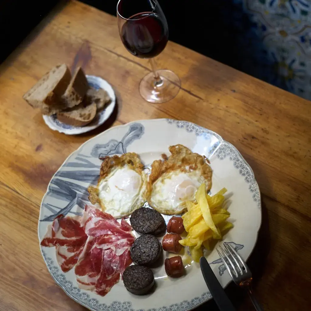 Taberna La Carmencita_Carme_slider_image_3