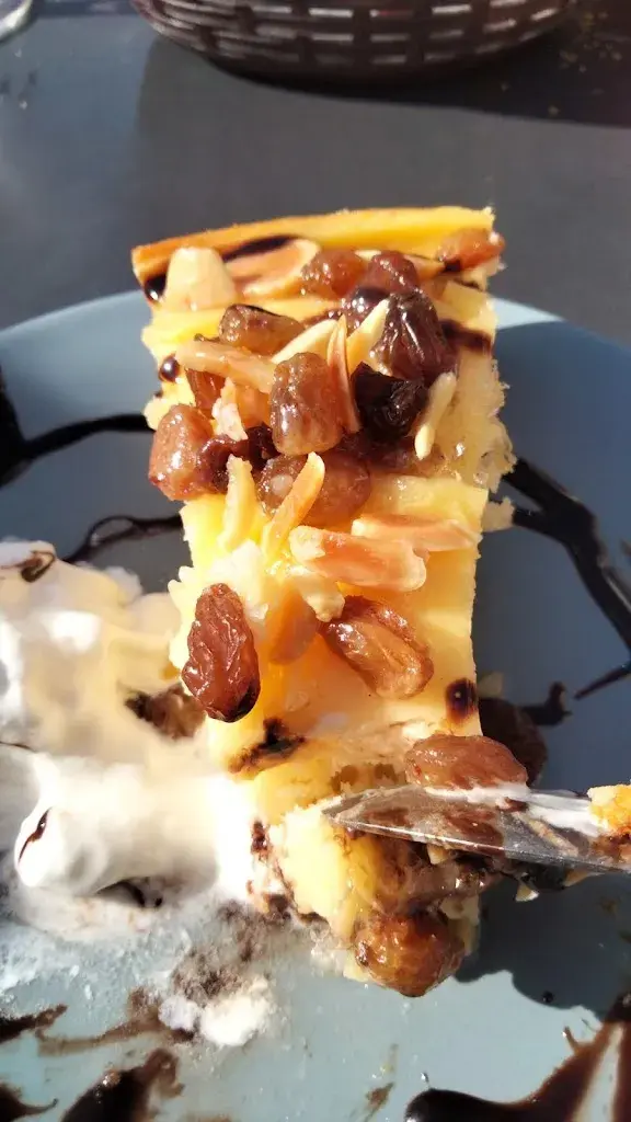 Isabella Dicaprio _Can Miquel_Castellet i la Gornal_recensione