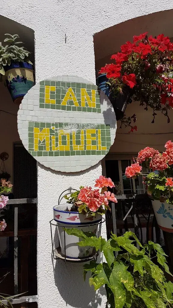 Remco Harms_Can Miquel_Castellet i la Gornal_recensione