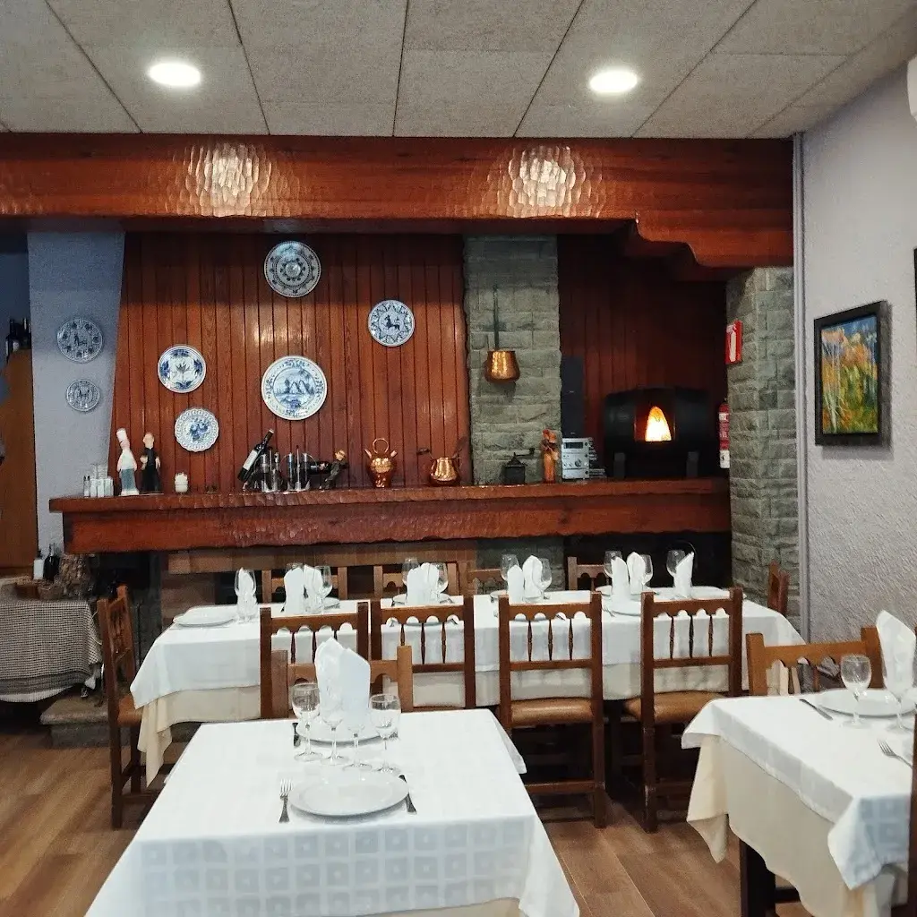 Fonda Safaja restaurant in Castellcir
