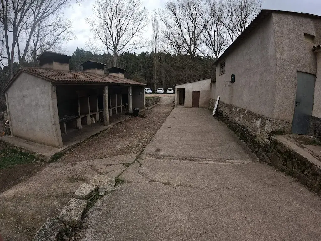 Enric Massana Vinyals_La Granota_Castellcir_review