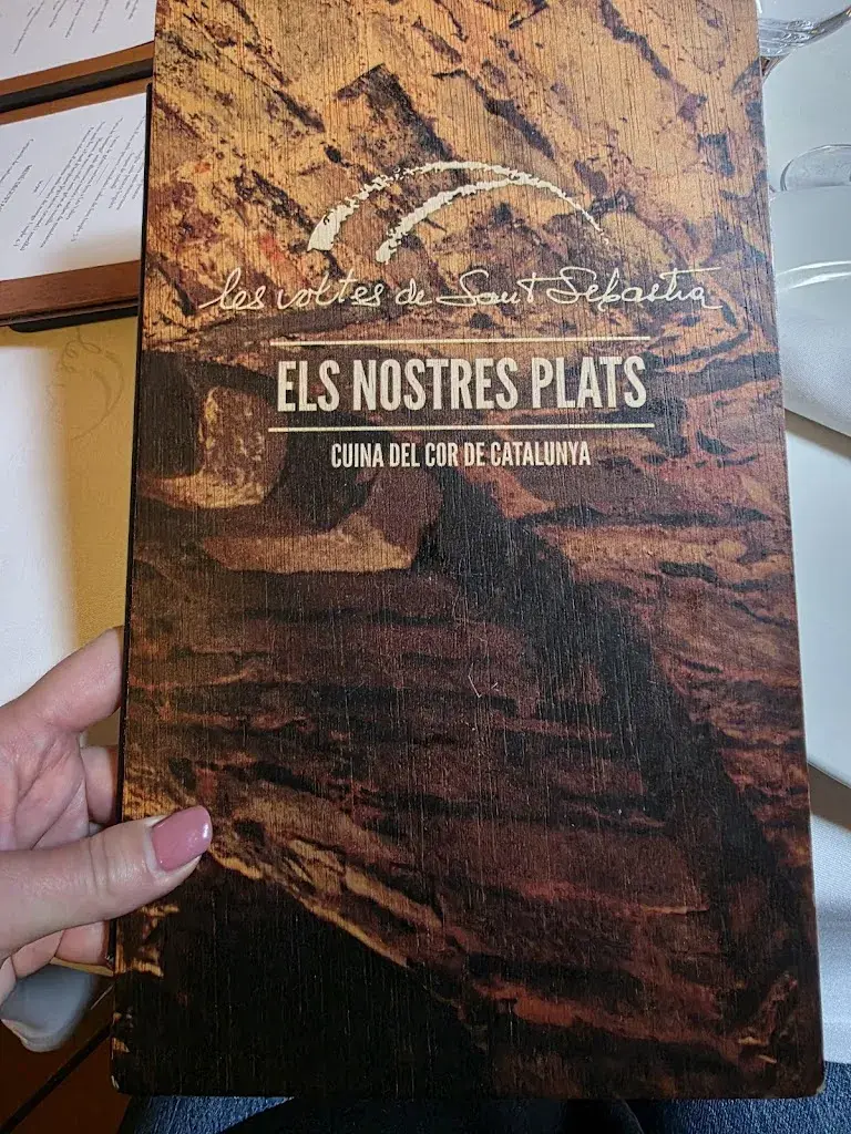 Blu_Les Voltes de Sant Sebastià_Castellcir_review