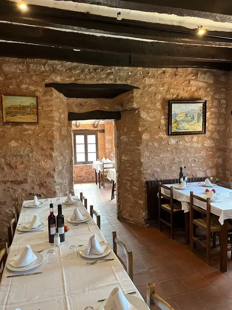 Thomas van Vliet_Mas Fonoll_Castellcir_review