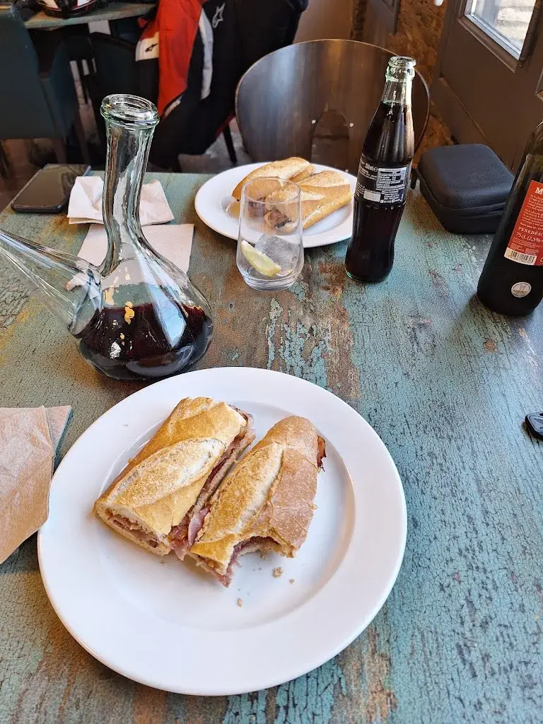 Menu_Cal Mao Restaurant_Castellolí_immagine_7