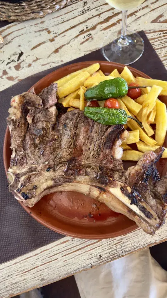 Alejandro Ruz castillejo_Restaurant La Forca_Castellgalí_review