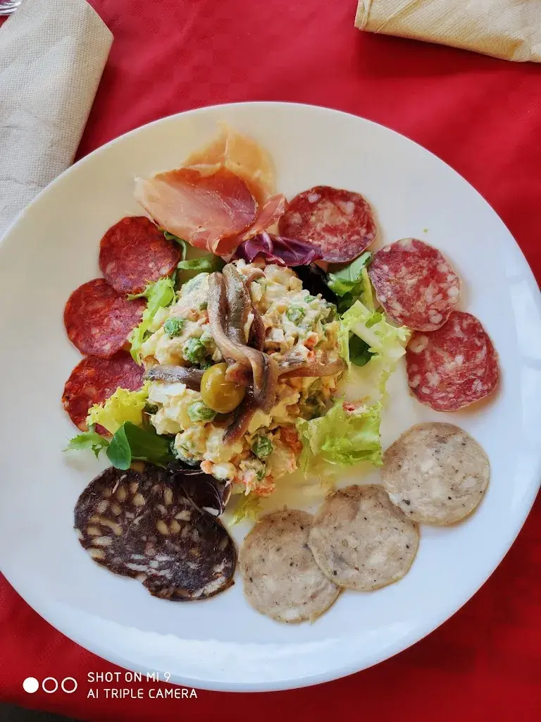 Armando Lamesa_Bar Botigueta d'en Gallet Brasa_Castellgalí_review