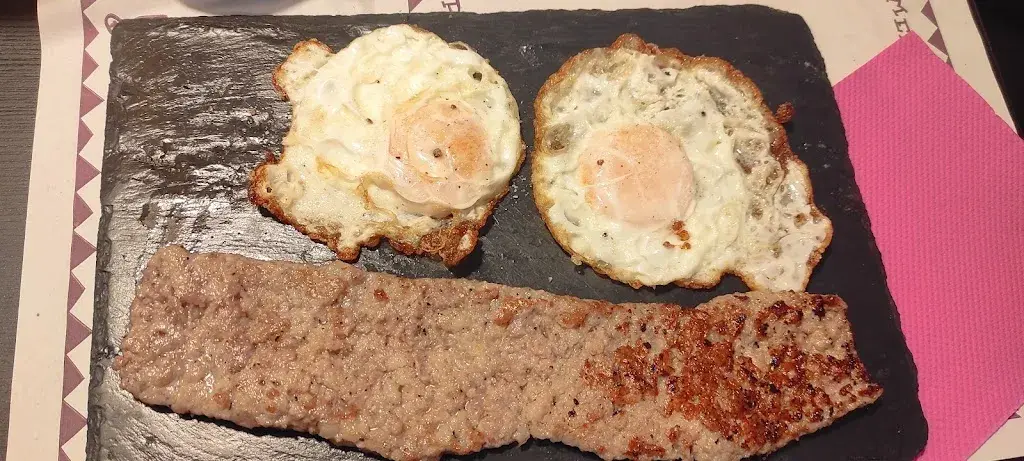 Bar Montserrat_Castellgalí_slider_image_3