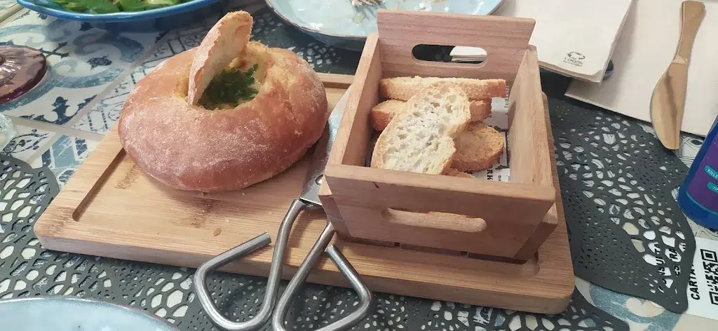 Miguel Angel Ortega_Diver's restaurant_Castellbisbal_review