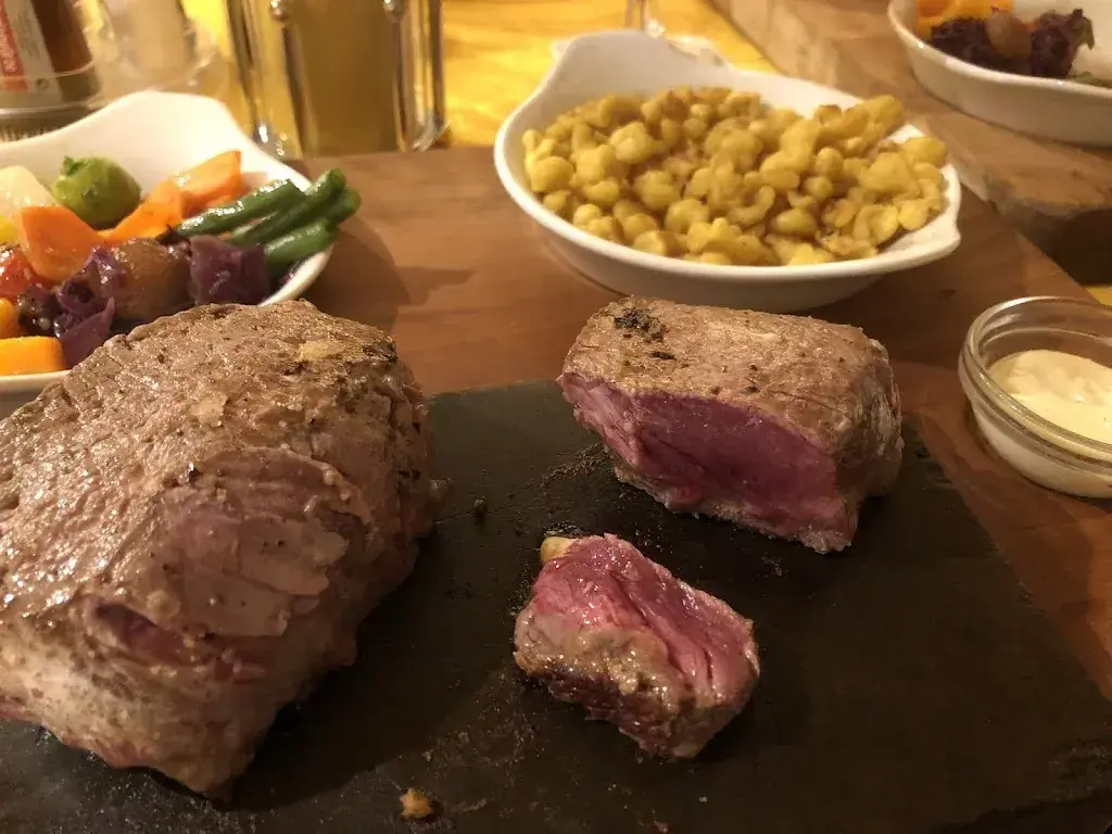 Robert Woodtli_Restaurant Brauerei Aarwangen_Aarwangen_avis