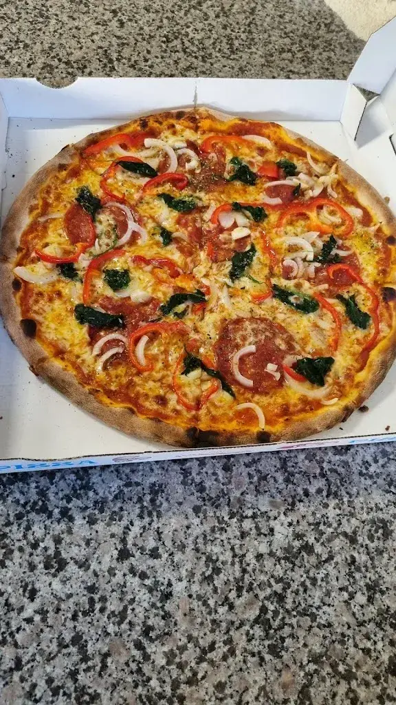 Menu_Reina Food_Rothrist_image_9