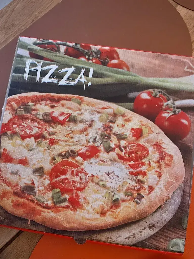 Menü_Maurizio PIZZA & PANINI_Döttingen_Bild_6