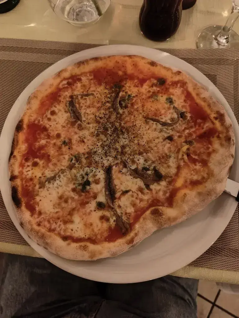 elias meier_Pizzeria La Famiglia (Warteck)_Klingnau_review