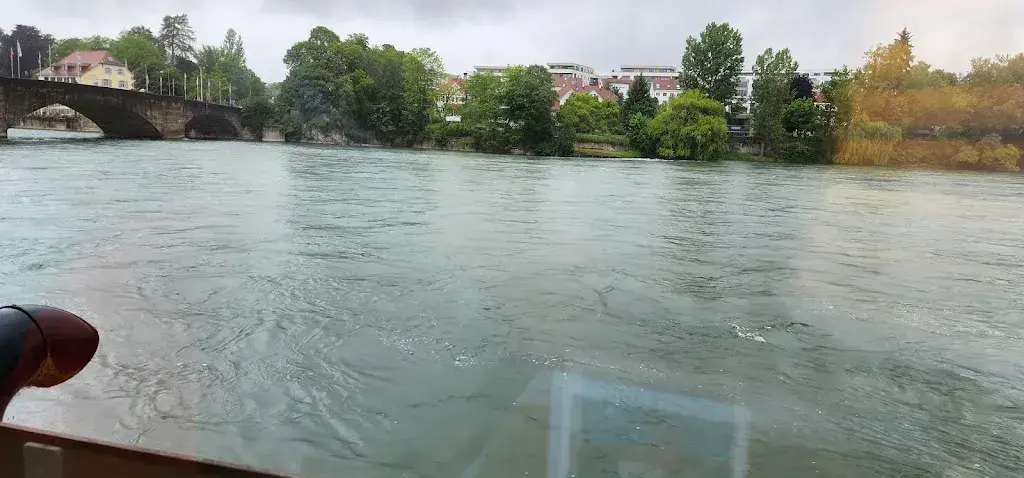 John Yu_Restaurant Schiff_Rheinfelden_avis