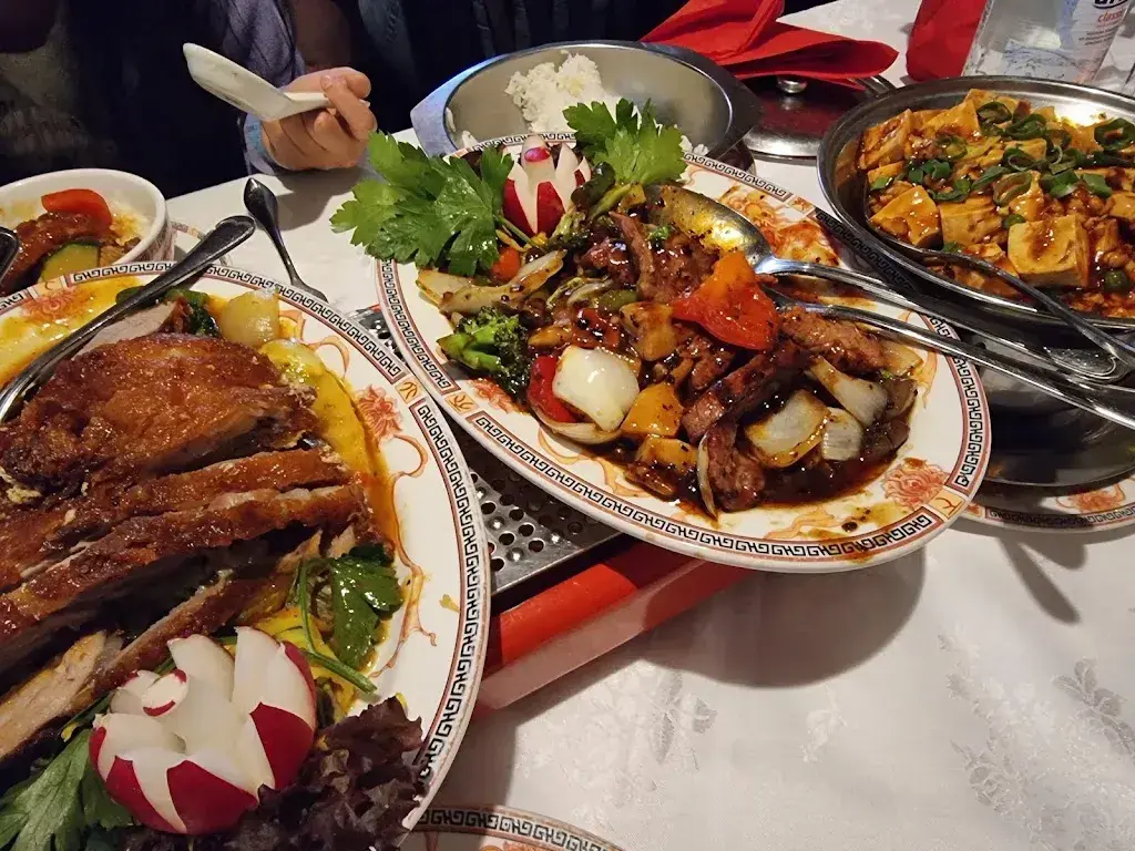 Ivy Angela Montejo_China Restaurant Peking_Germany_review