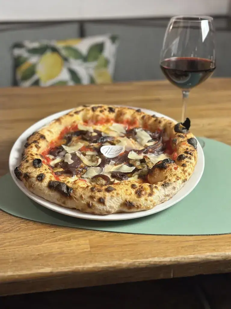 Svetoslav Georgiev_Hostaria_Arbon_review