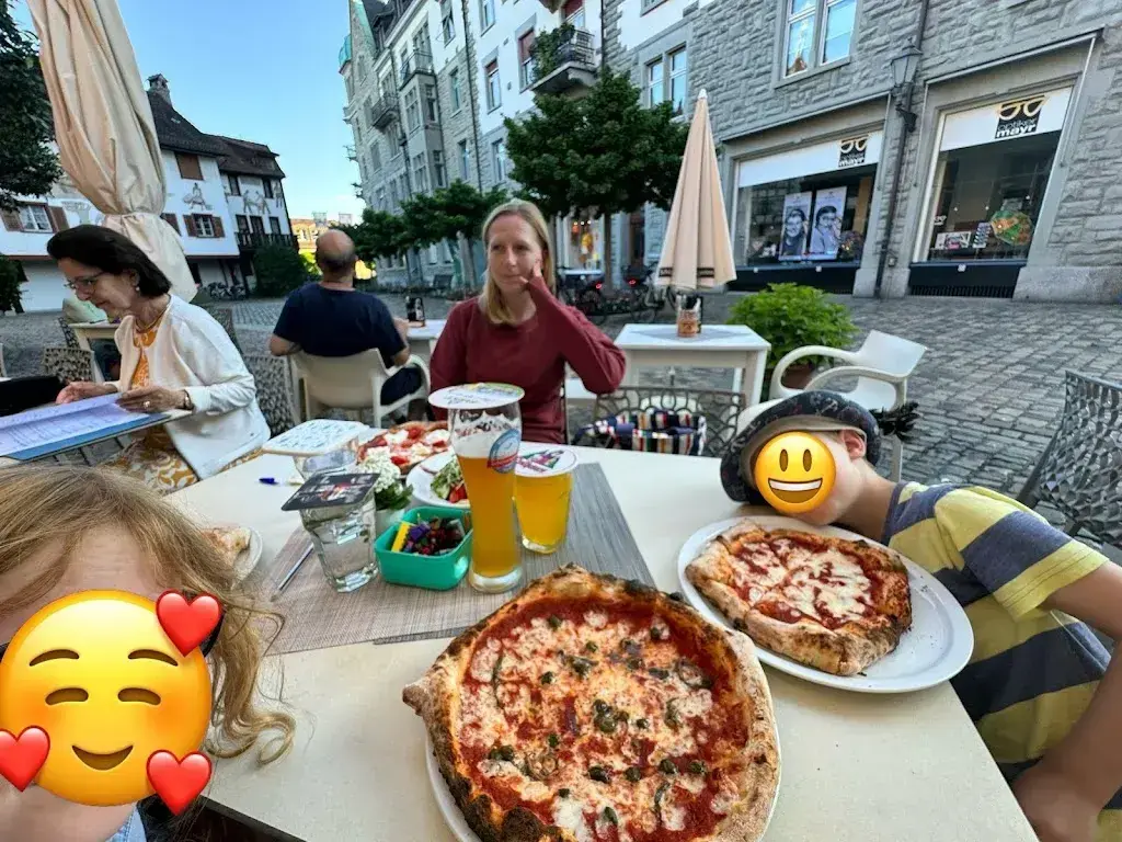 Oli Watts_Hostaria_Arbon_review