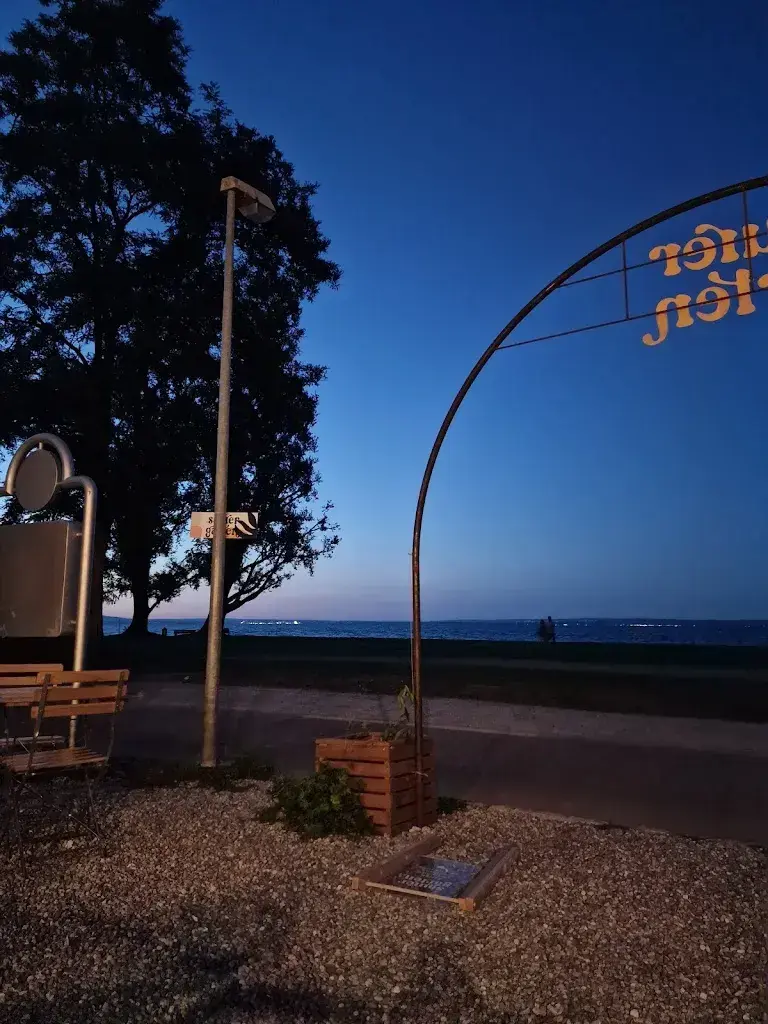 K. Nordhorn_Saurer Garten_Arbon_review