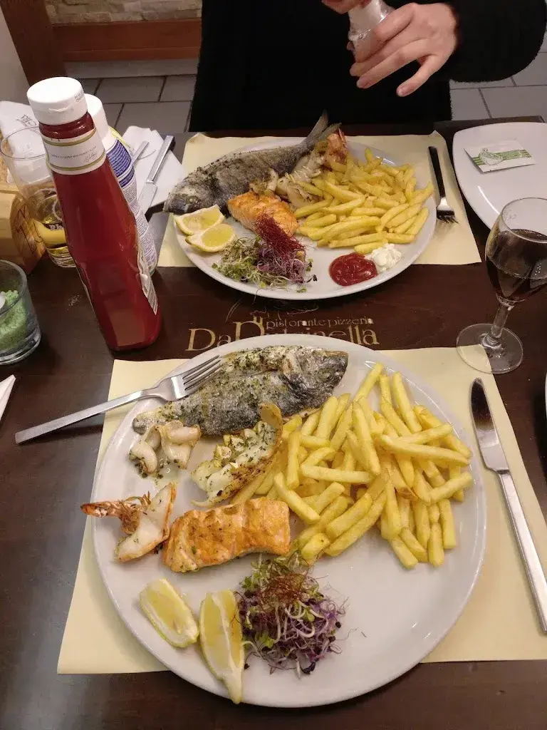 Jonas Frei_Restaurant Pizzeria Da Pulcinella_Diessenhofen_recensione