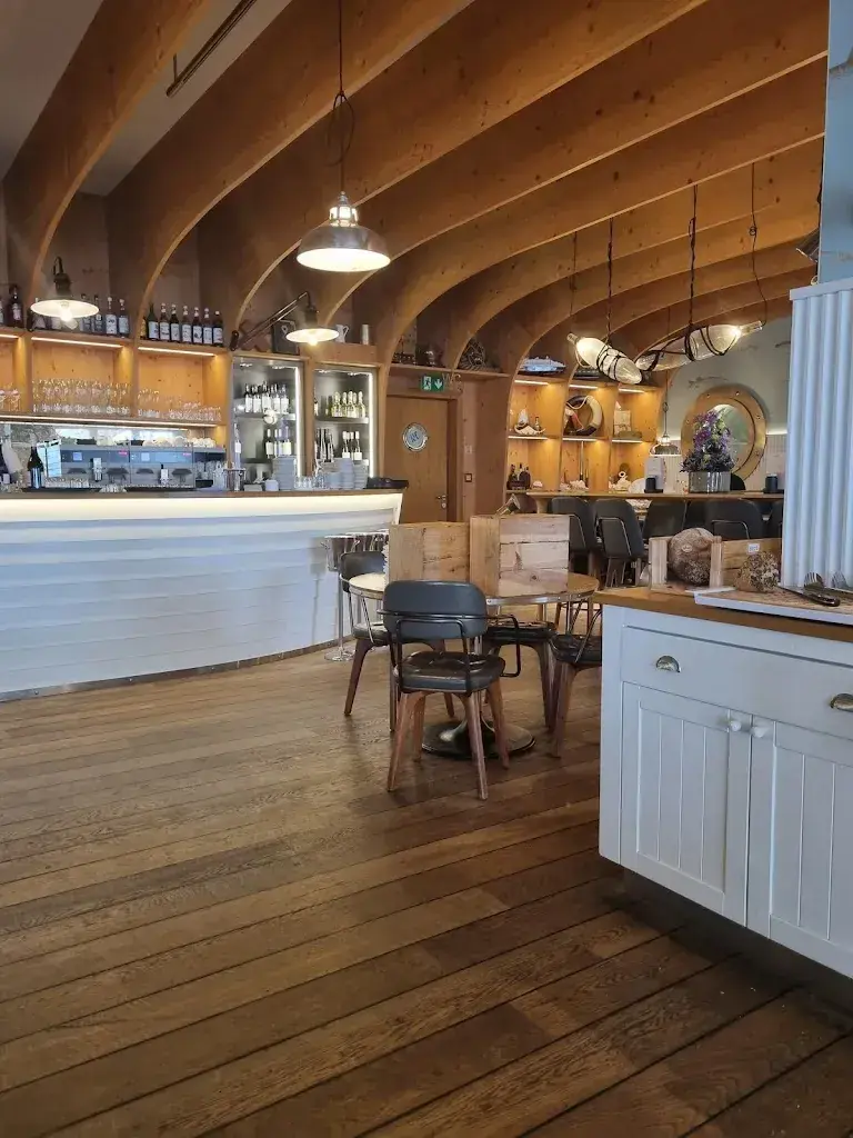 Melanie Handke_Restaurant HAFEN_Romanshorn_review