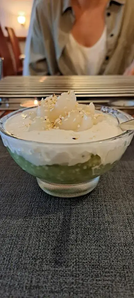 Wanda Palacz_Maison Thaï Monthey_Monthey_review