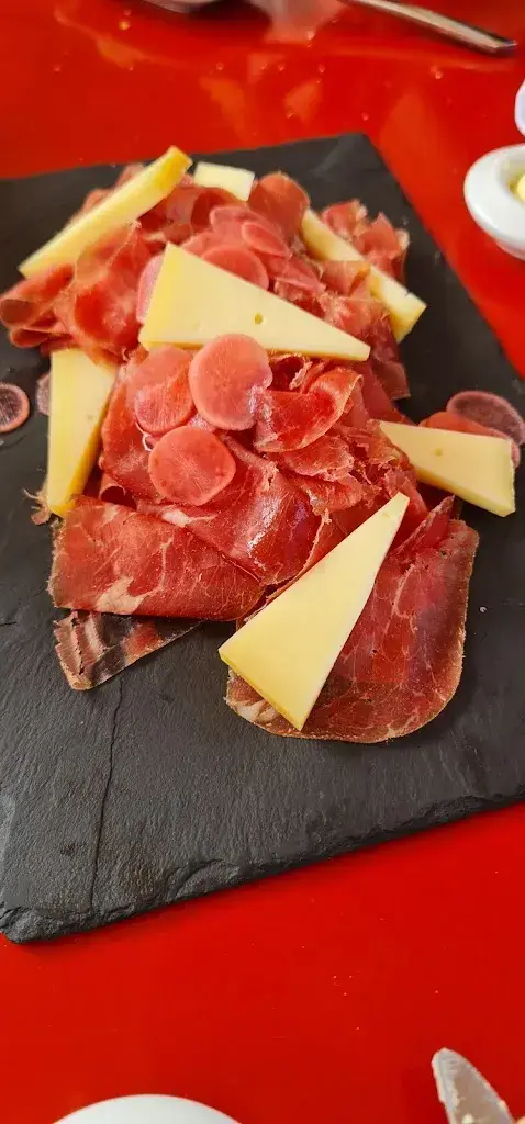 Menu_Brasserie d'alpage Les Cerniers_Monthey_image_4