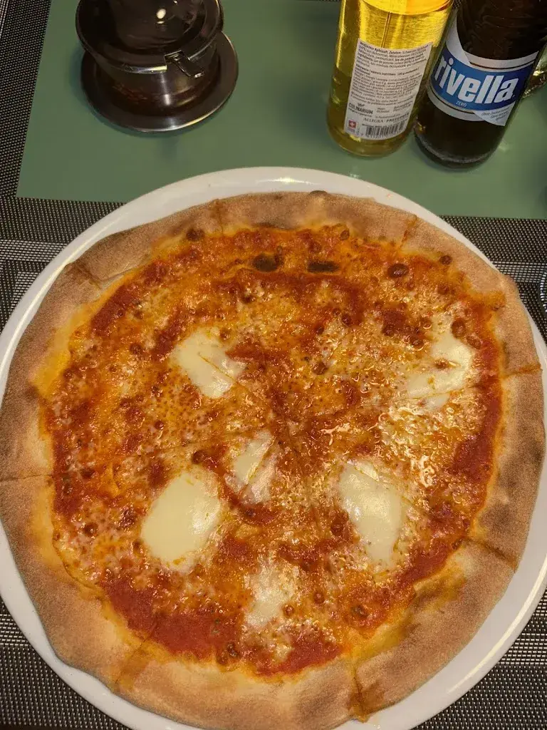 Semra Zekjiri_Ristorante Pizzeria Dai Fratelli zur Brücke_Schönenberg an der Thur_review