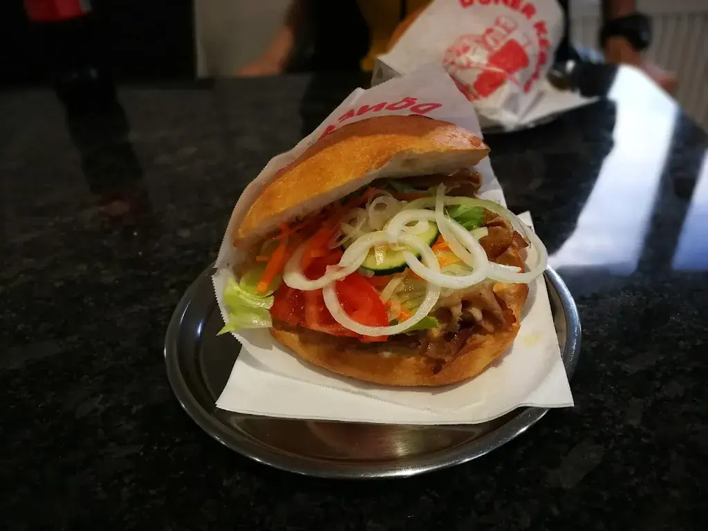 Kaadis_Sulgen_menu_image_1