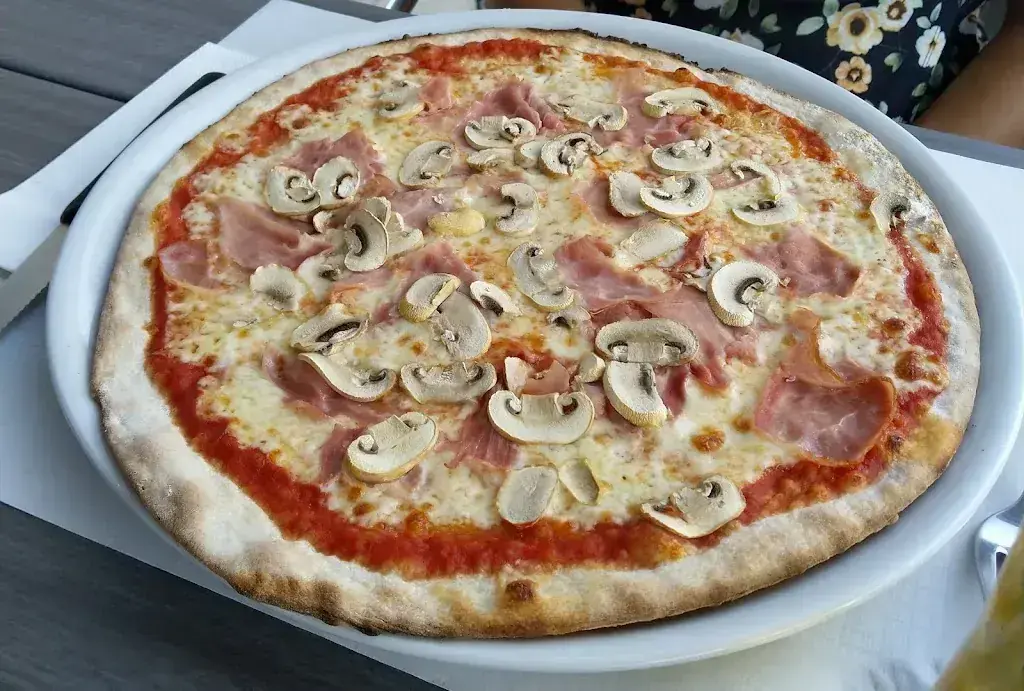 Menu_Club Napoli_Romanshorn_image_3