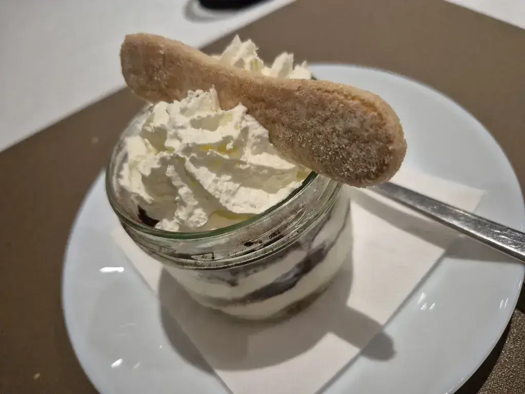 Thomas Staeheli_Club Napoli_Romanshorn_review